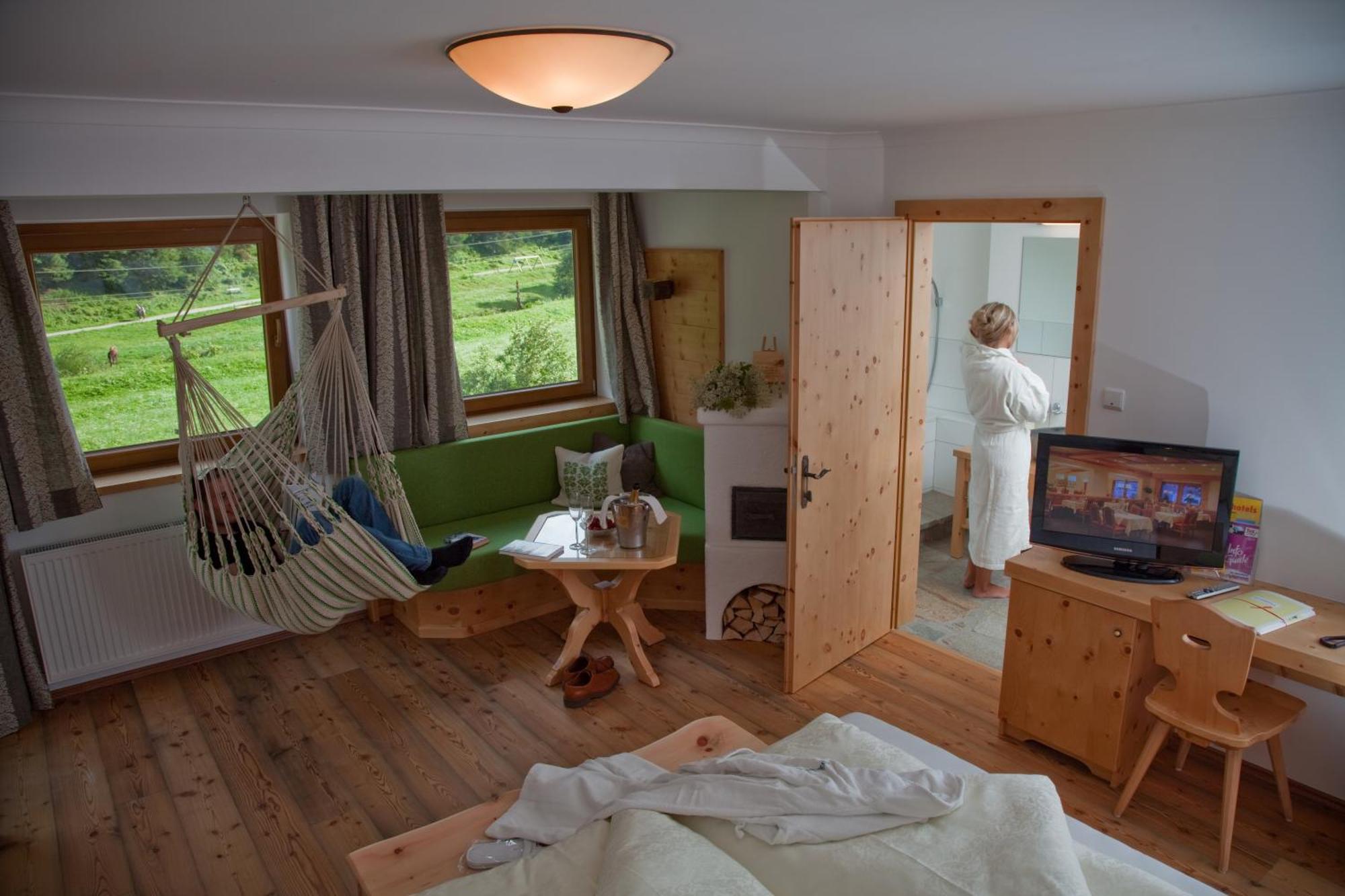 Natur- & Wanderhotel Tuxertal Стая снимка